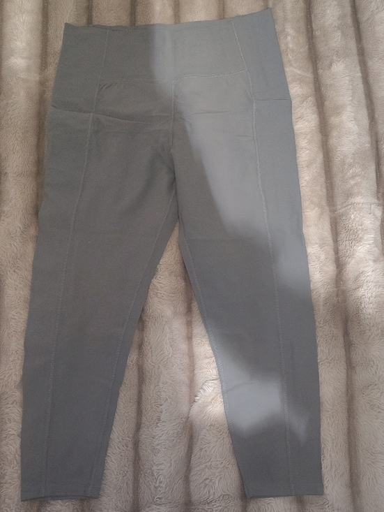 BCBGMaxAzria Pants - BCBGMaxAzria Light Gray Seam Detail Leggings